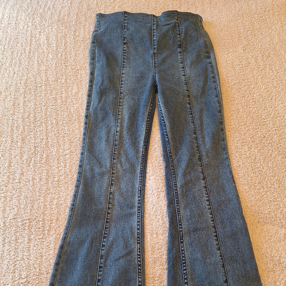 We The Free Women's Bootcut Jeans in Classic Blue Denim